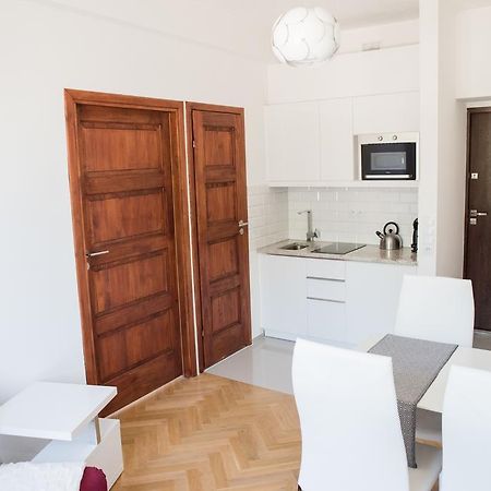 קרקוב Apartment Nearto Old Town Na Ustroniu Street מראה חיצוני תמונה